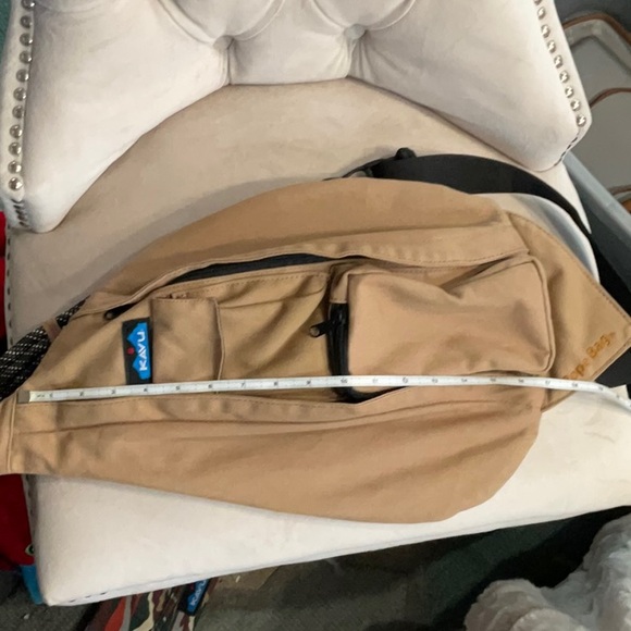 Kavu Tan Rope Bag with Wallet - Picture 4 of 10
